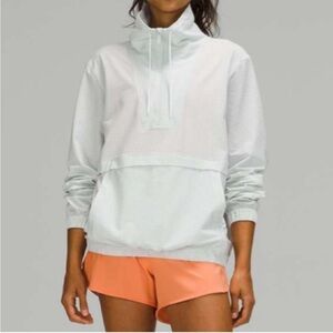 LULULEMON pack light pullover packable ocean air windbreaker jacket size 12